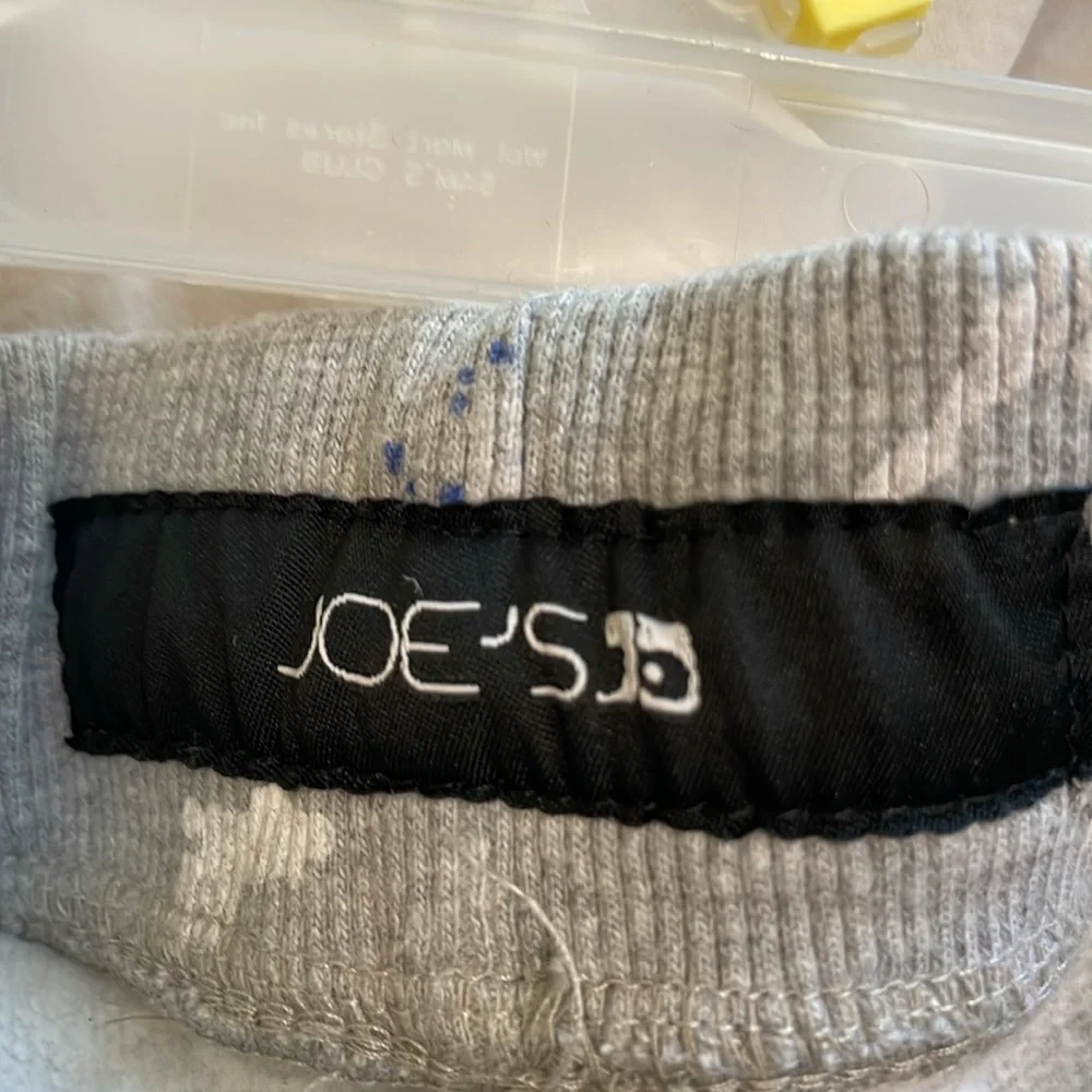 Fun Joe’s sweatpants boys Size XL. Paint splatter design.